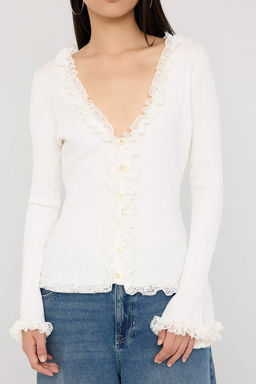 Teen Ekru V Yaka Dantel Garnili Premium/Ozel Iplikli Fitted/Vucuda Oturan Triko H?rka TWOAW26HI00098 - Trendyolmilla фото 3