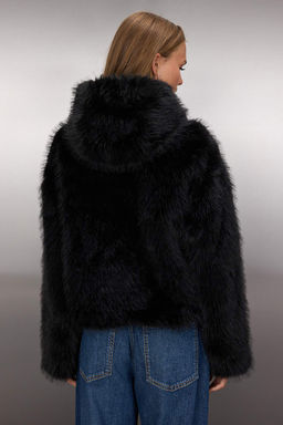 Siyah Oversize Kal?p Kapusonlu Kurk Mont TWOAW26MO00025