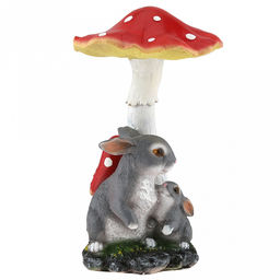Скульптура-фигура для сада из полистоуна "Зайцы под грибом" h29см (Россия)