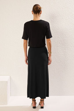 TRENDYOLMILLA Siyah A-line/Can Ac?lan Y?rtmacl? Esnek Maxi Orme Etek TWOSS25ET00041  фото 10