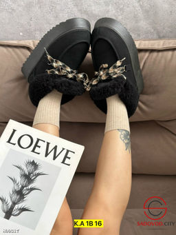 Угги замшевые для зимнего сезона