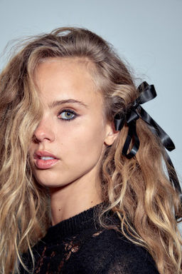 SATIN BOW HAIR CLIP