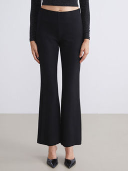 B?y?k Beden Dar Fit ?spanyol Pa?a Kad?n Pantolon