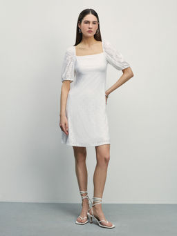 Платье мини с перфорацией / Zarina  фото 2