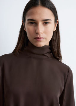 Vestido midi con cuello tipo pa?uelo - H&m фото 4