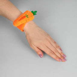 Игольница на браслете «Морковка», 23×4.5 см, оранжевая