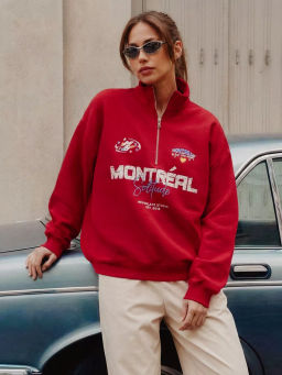 Свитшот с воротником на молнии