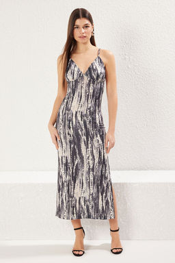 Siyah Bask?l? Ask?l? V Yaka Bodycone/Vucuda Oturan Esnek Maxi Orme Elbise TWOSS25EL00095 - Trendyolmilla фото 2