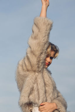 Cropped fluffy jacket - H&m фото 4