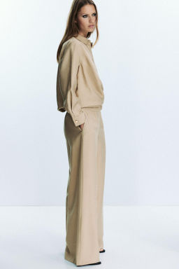 WIDE-LEG TROUSERS WITH ELASTIC WAIST