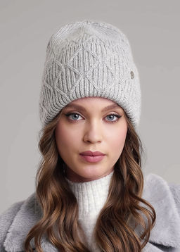 Шапка женская