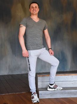 Джогеры Стронг-1 от фабрики Спортсоло