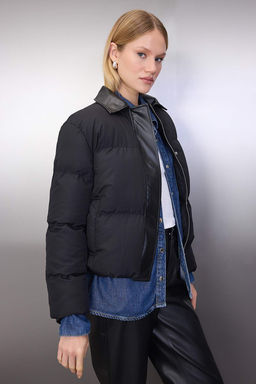 Siyah Oversize Kal?p Yakas? Suni Deri Detayl? Sisme MontTWOAW26MO00140 - Trendyolmilla фото 5