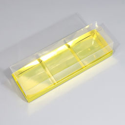 Цена за 5 шт. Коробка кондитерская для муссовых пирожных «Жёлтая», 27×8.6×6.5 см
