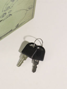 Шкатулка книга - сейф «Накопления, сбережения и вклады», дерево, искусственная кожа, тиснение, 21×13×5 см