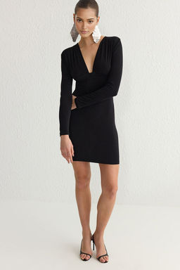 Trendyolmilla K?rm?z? Vucuda Oturan V Yaka Orme S?k K?sa Elbise TPRSS25EL00006 фото 7