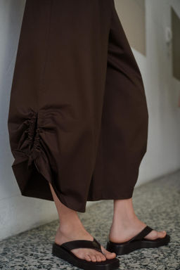 PANTAL?N CULOTTE BAJO AJUSTABLE / Marr?n chocolate - Zara фото 3