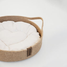Корзина-лежанка для животных из джута d-40см с ушками - Уютности фото 9