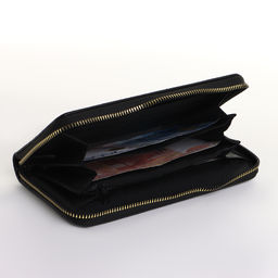Кошелёк женский на молнии 19×2.5×10.5 см, с цветочным принтом, чёрный