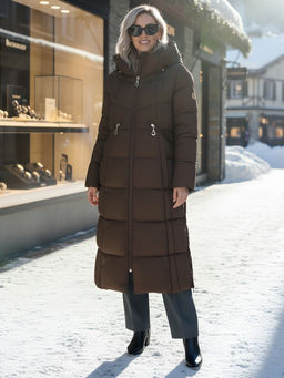 Пальто зимнее утепленное с капюшоном женское коричневого цвета 7729K Бренд: Visdeer  фото 27