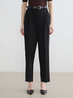 Beli Kemerli Pileli Kad?n Kuma? Pantolon