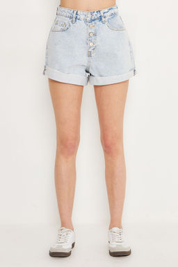 Ac?k Mavi Dugme Detayl? Pacas? K?vr?k Normal Bel Mini Denim Sort TWOSS25SR00166 - Trendyolmilla фото 3