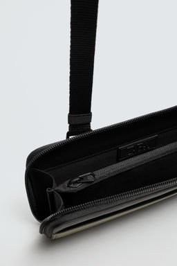 RUBBERISED XL WALLET