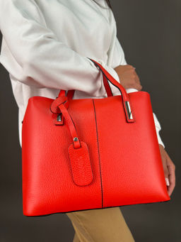 Сумка женская из телячьей кожи