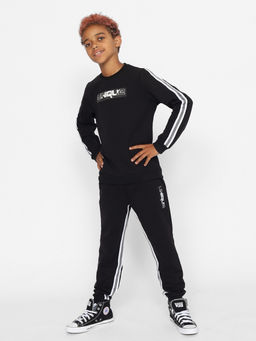 CRB wear/CWJB 90203-22 Костюм для мальчика (джемпер, брюки),черный/Ex.Cherubino