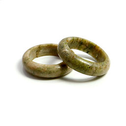 Кольцо из камня НЕКОНДИЦИЯ гладкое из агата в ассортименте