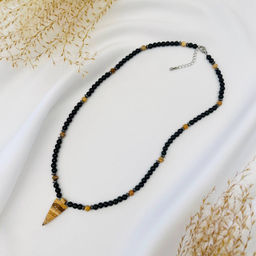 Бусы из черного Агата и песочной Яшмы с кулоном 40 см +