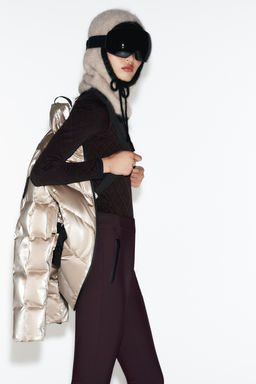 ANORAK ACOLCHADO 80% PLUM?N 20% PLUMA WATER RESISTANT WINDPROOF RECCO® TECHNOLOGY SKI COLLECTION / Oro - Zara фото 4