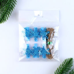 Цена за 2 шт. Прищепки для декора «Снежинки» голубые, 6 шт.