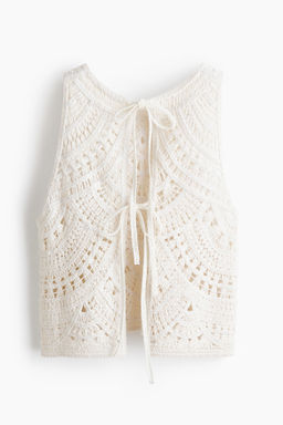 Top playero de algod?n efecto crochet