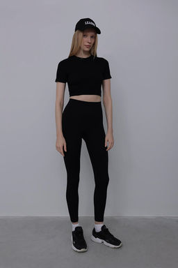 Укороченный спортивный топ - Incity фото 2