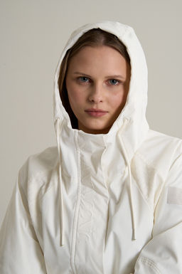 Куртка Белый ICONIC Woven Track Top