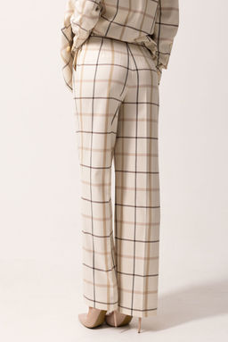 Костюм Golden Valley 6510 молочный  фото 2