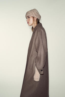 CONTRAST KNIT BEANIE