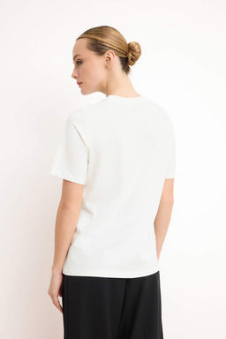 Ekru Slogan Regular/Normal Kal?p K?sa Kollu Tok %100 Pamuk Orme T-Shirt TWOSS26TS00082 - Trendyolmilla фото 4
