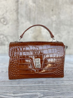 Женская лаковая сумка под крокодила HW-7711 Браун