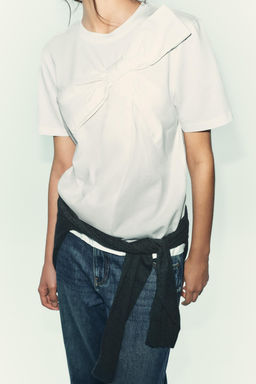 T-SHIRT WITH FRONT BOW - Zara фото 3