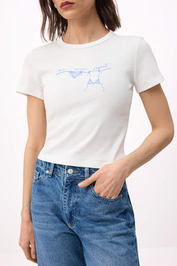 Tas Bask?l? Fitted/Vucuda Oturan K?sa Kollu Pamuk Ribana Orme T-Shirt TWOSS26TS00127 - Trendyolmilla фото 7