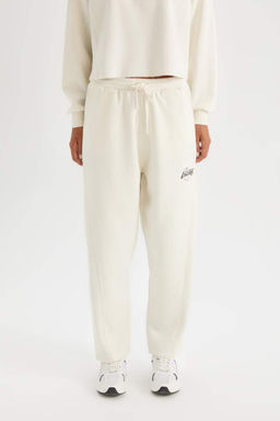 DeFactoFit НБА Лос-Анджелес Лейкерс Морковный крой с двумя карманами и эластичной резинкой на талии Кружева Базовые прямые спортивные штаны стандартной длины Стандартная длина  фото 3