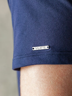 Футболка-поло из фактурного трикотажа - Vilatte фото 6