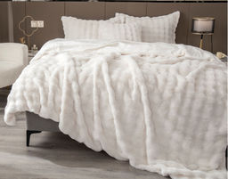 Покрывало декоративное Shinshilla buffy (молоко) 220х240