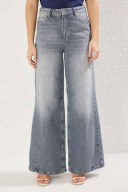 Mavi Dikis Detayl? Normal Bel Loose Wide Leg Jeans TWOSS25JE00107 - Trendyolmilla фото 3