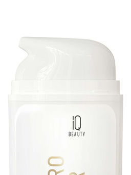 IQ Beauty Крем для рук лифтинг увлажняющий с гиалуроновой кислотой и маслом ши / Hydro Booster, 100 мл  фото 3