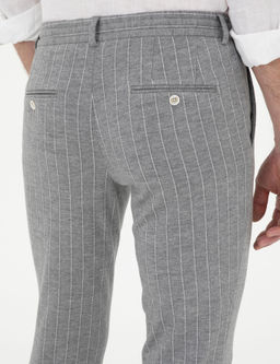 A__k Gri Slim Fit Y_n Kar___ml_ _izgili Pantolon