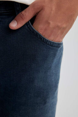 Узкие джинсовые брюки комфортного кроя с нормальной талией и узкими штанинами - Defacto фото 5