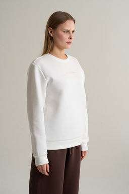 Свитшот Белый TRN ESSENTIAL Sweatshirt
